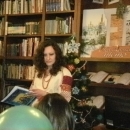 Свою різдвяну казку читає журналістка Марічка Крижанівська